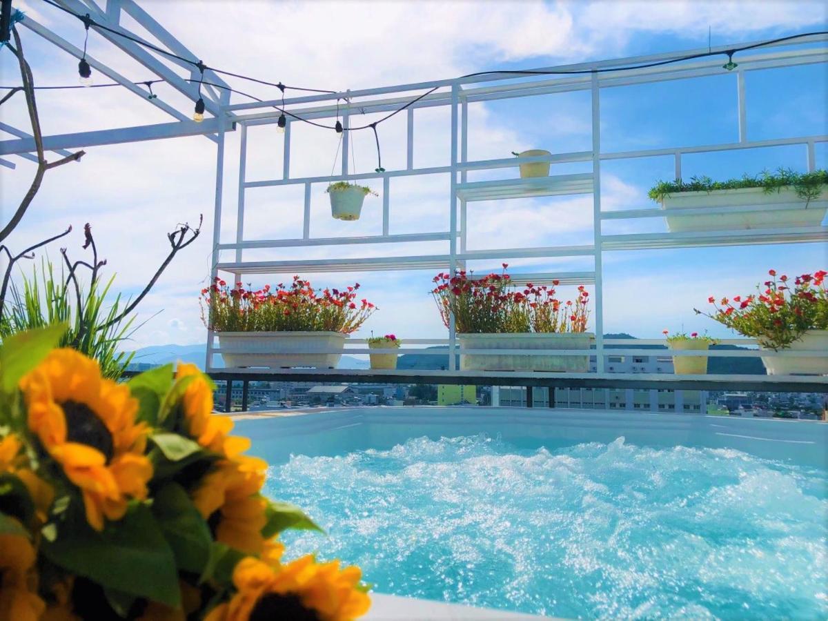 Olivia Hotel And Apartment نها ترانج المظهر الخارجي الصورة